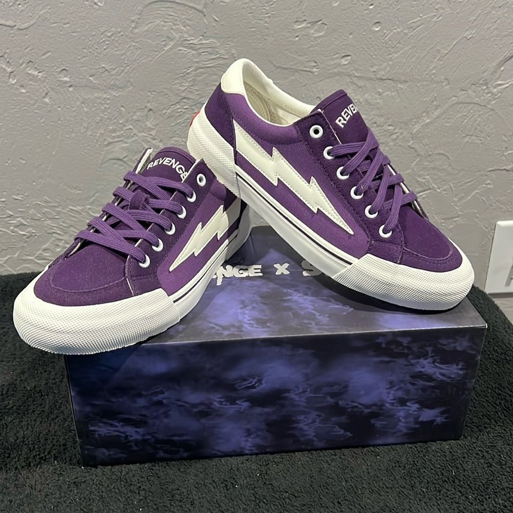 🔥🔥”NEW” REVENGE x STORM Vol. 2 Dark Violet / White Lightning Bolt Shoe Men Sz 7